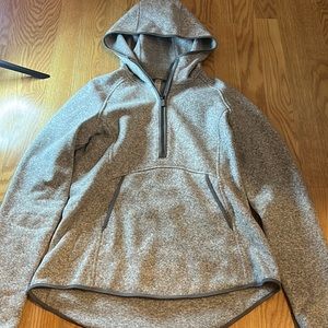 LuLulemon hooded fleece size 8 like new EUC